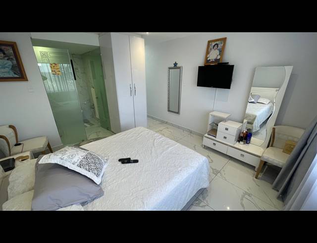 3 BEDROOM APARTMENT FOR SALE IN WINDERMERE